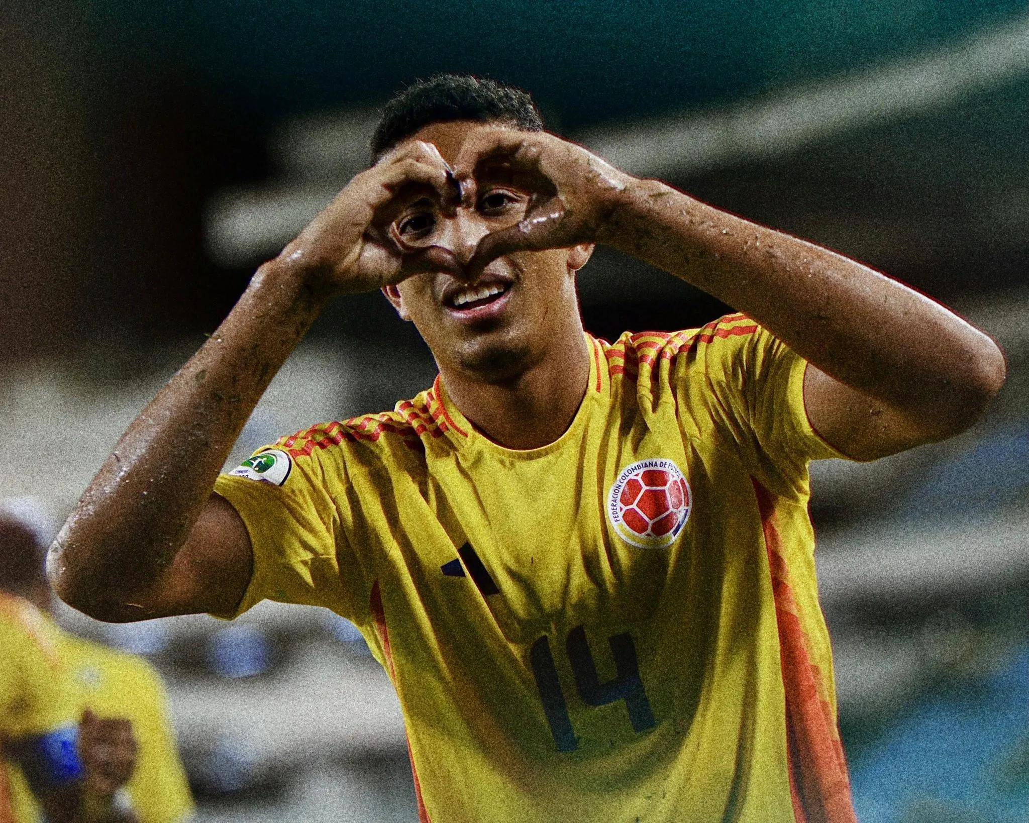 开云体育入口-包含哥伦比亚球队签下乌拉圭后卫，加强后防的词条