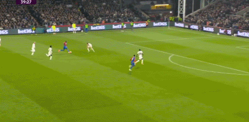 开云体育在线-包含水晶宫进攻火力全开，制造多次威胁的词条