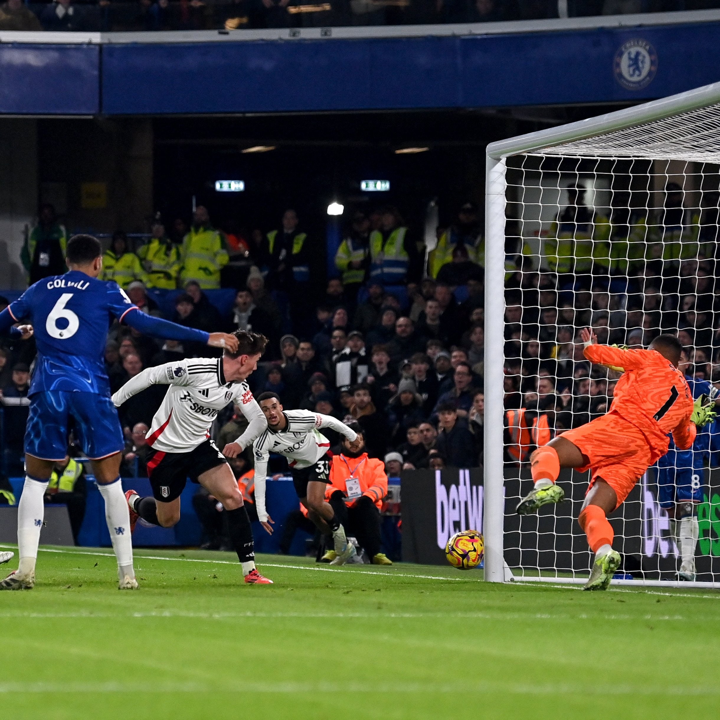 伯恩茅斯大胜不解，威尔逊连续进球