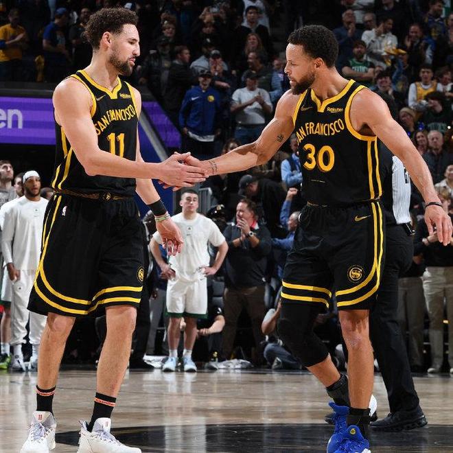 开云体育-包含篮球赛况：勇士再战开拓者，库里汤神火爆连发的词条