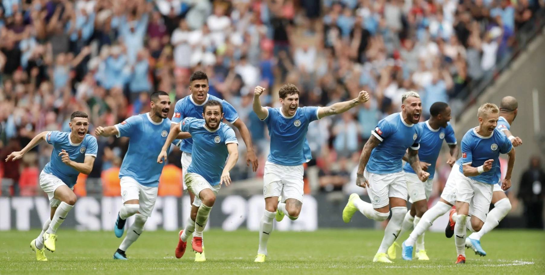 切尔西客场取胜,领跑积分榜次席的简单介绍 切尔西客场取胜,领跑积分榜次席的简单介绍