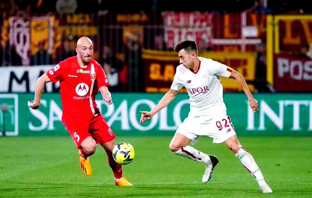 开云APP-克罗地亚对苏格兰，角逐激情燃烧赛场焦点的简单介绍