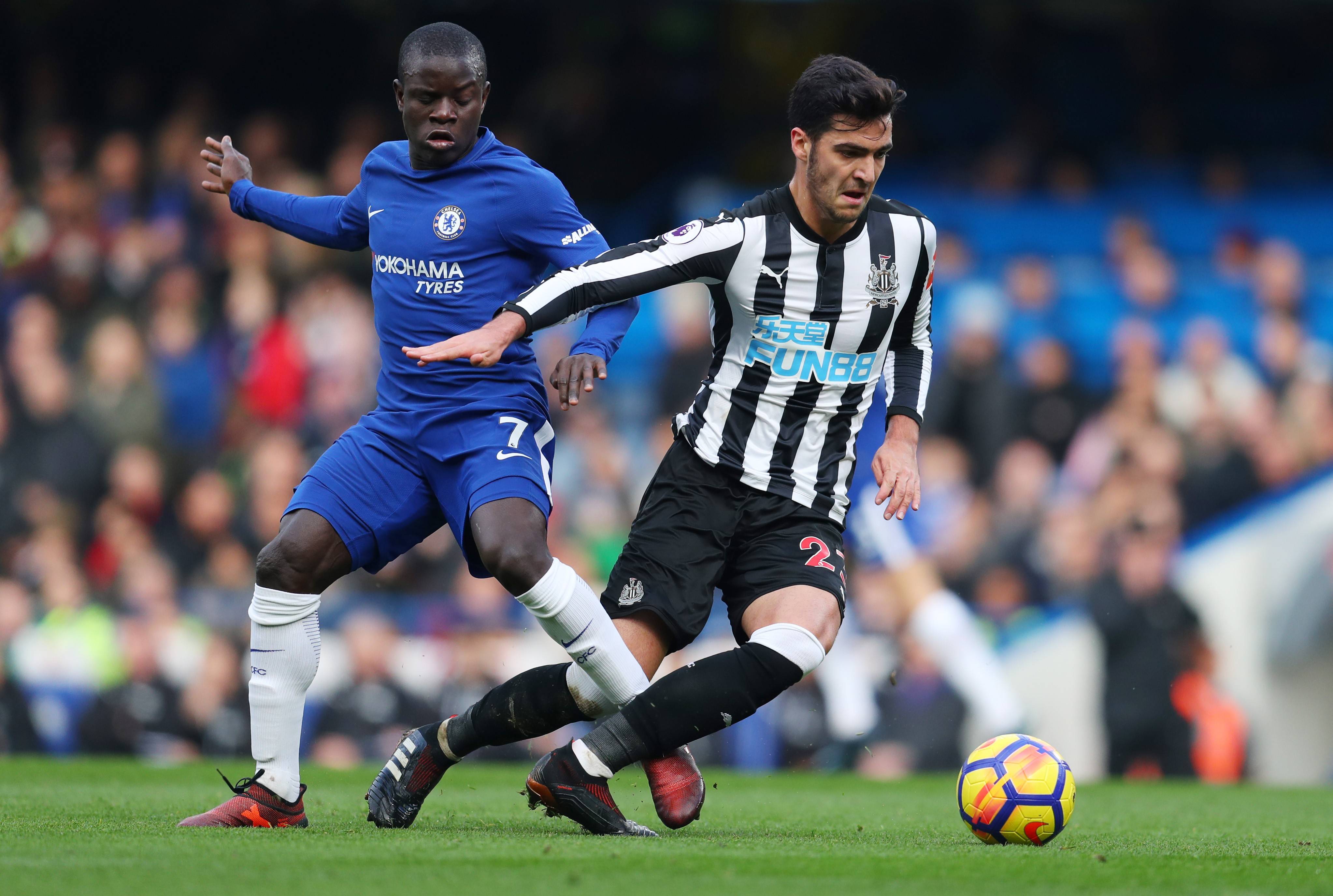 包含纽卡斯尔主场逼平对手，保持稳定表现的词条