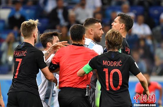 开云体育官方网站-俄罗斯主场逼平尼日利亚，实力相当