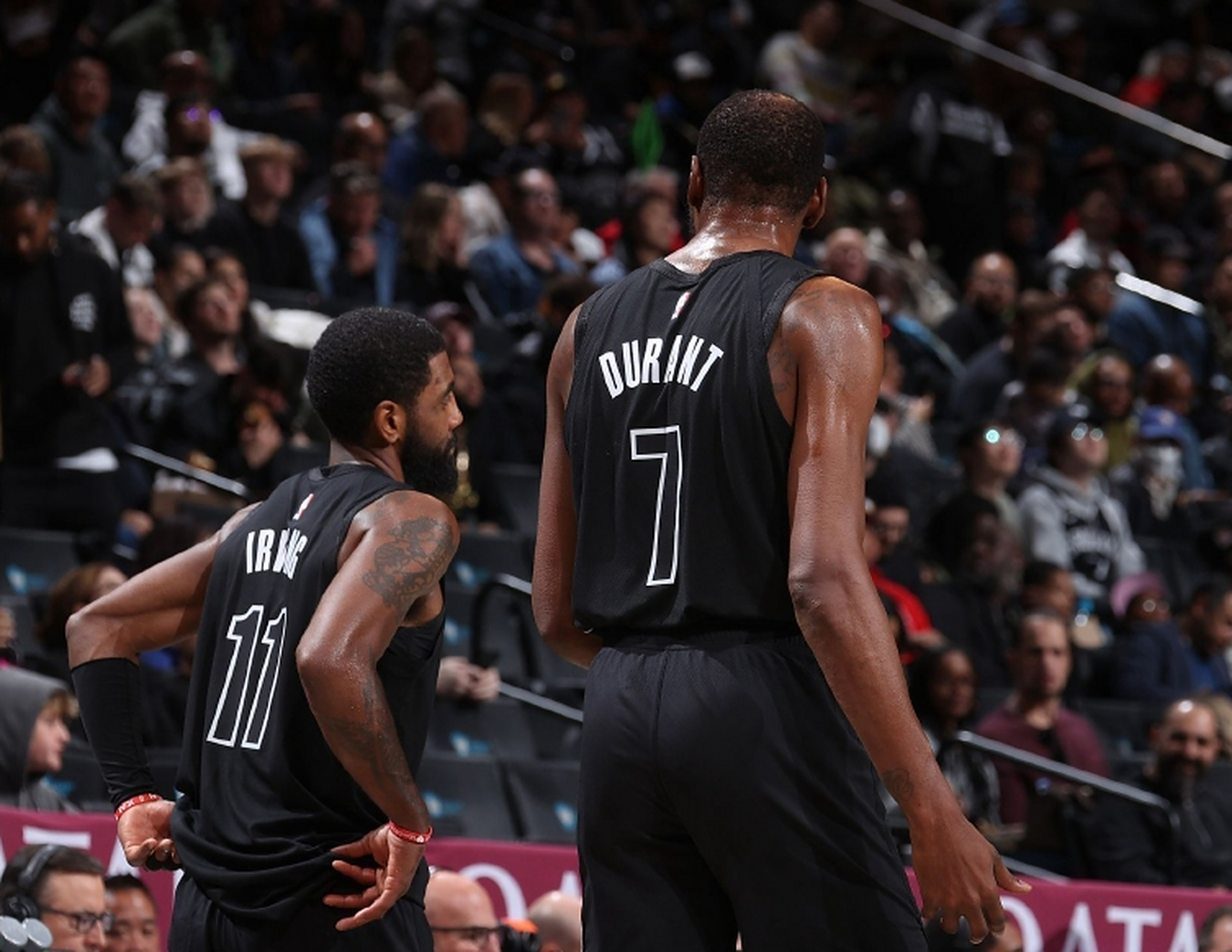 关于布鲁克林双塔狂砍,火箭负于篮网的信息 关于布鲁克林双塔狂砍,火箭负于篮网的信息