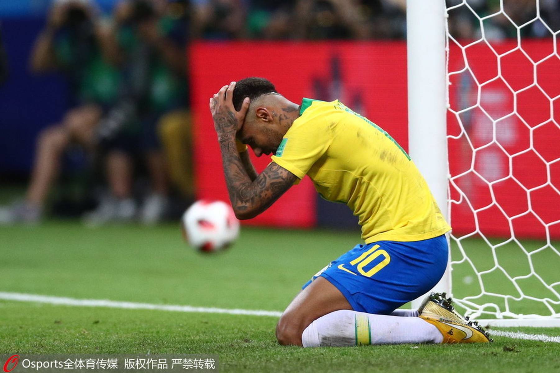 包含墨西哥绝杀比利时，德利赫特绝境逆转的词条