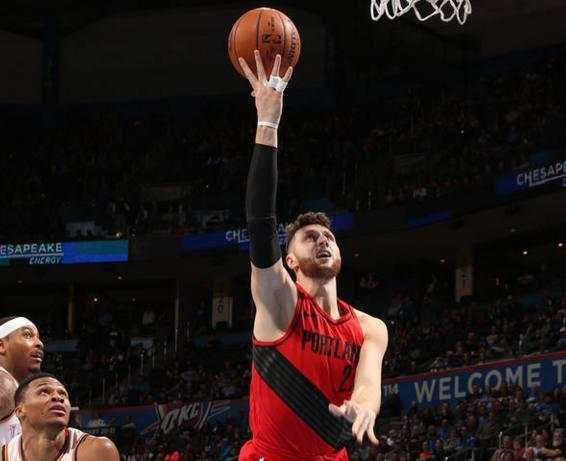 -开拓者大胜鹈鹕，豪取四连胜