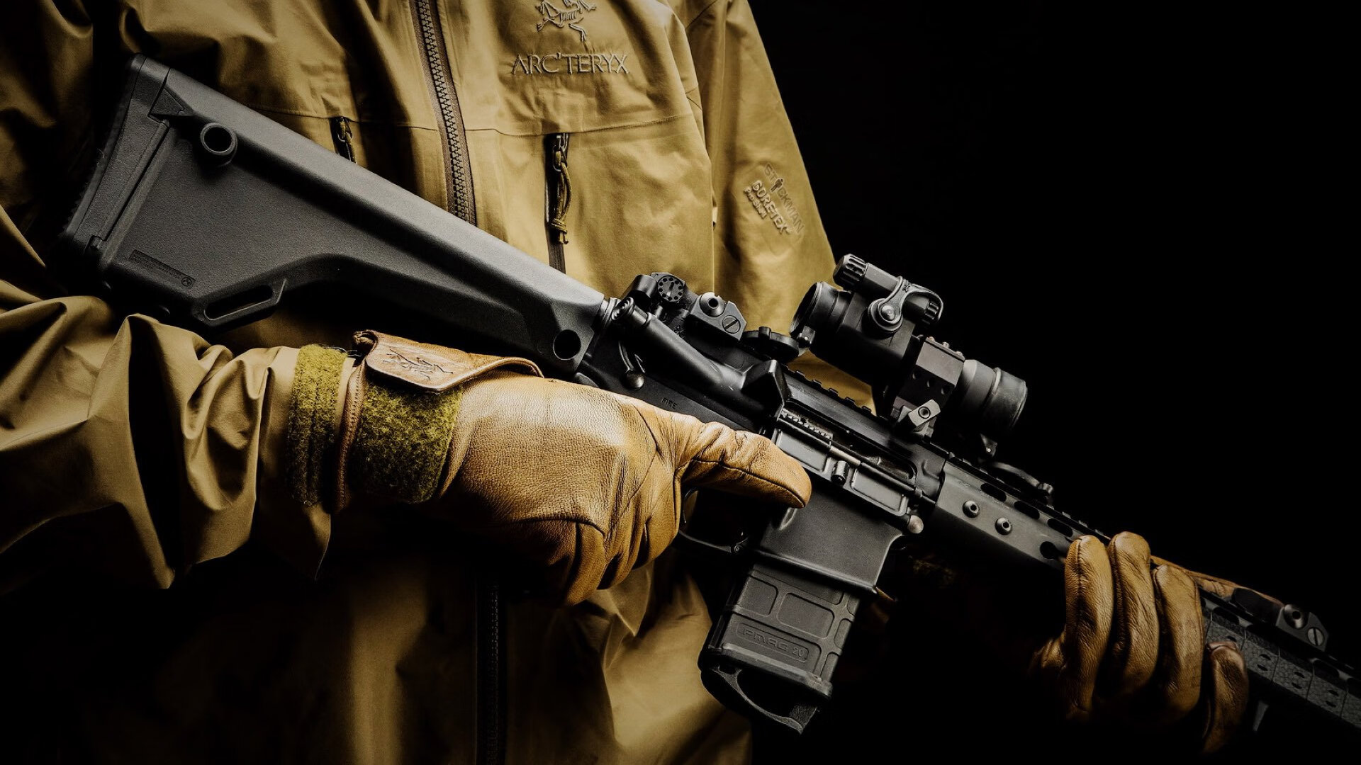 开云体育平台APP-足球双雄，贝蒂斯西甲扬威，哈兰德欧冠称王—赛季的震撼瞬间