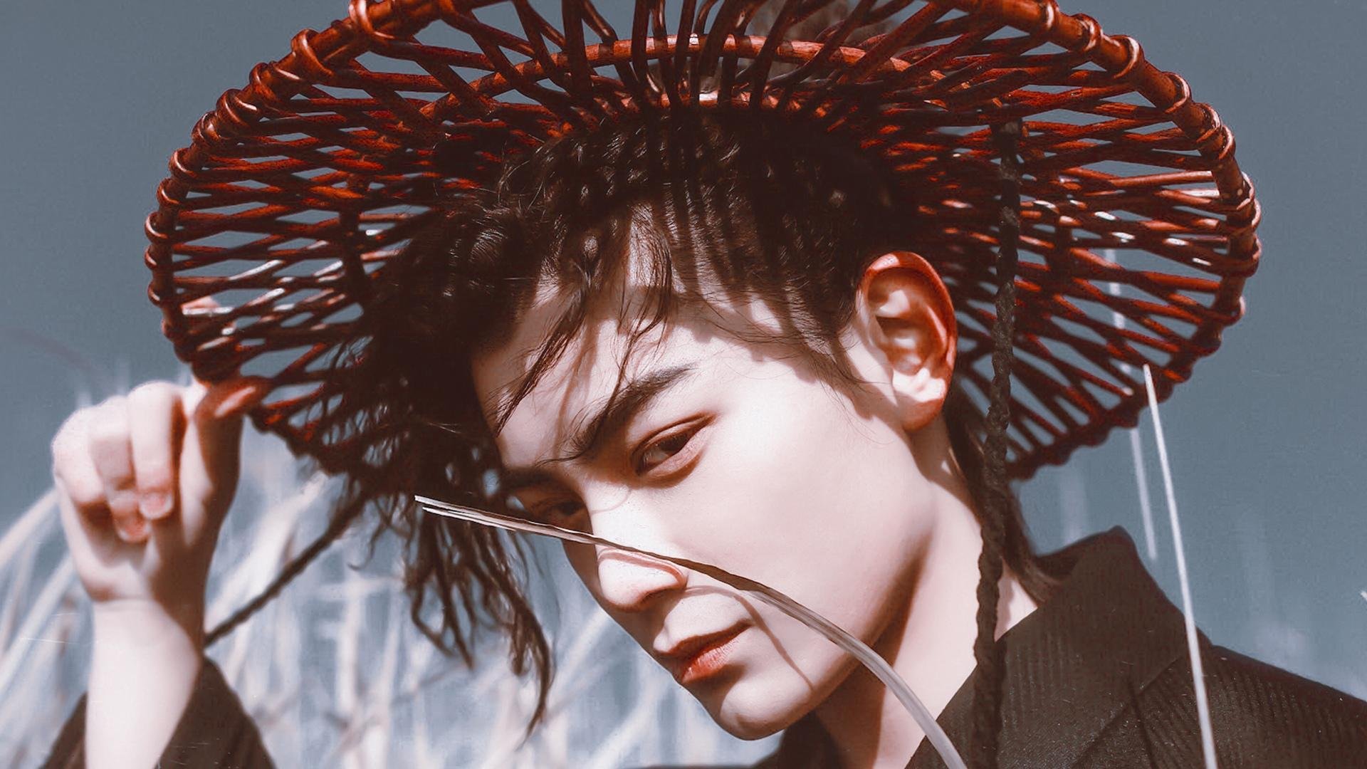 沙漠淘金与绿茵黄昏，巴萨的财务豪赌与梅西的最后一舞