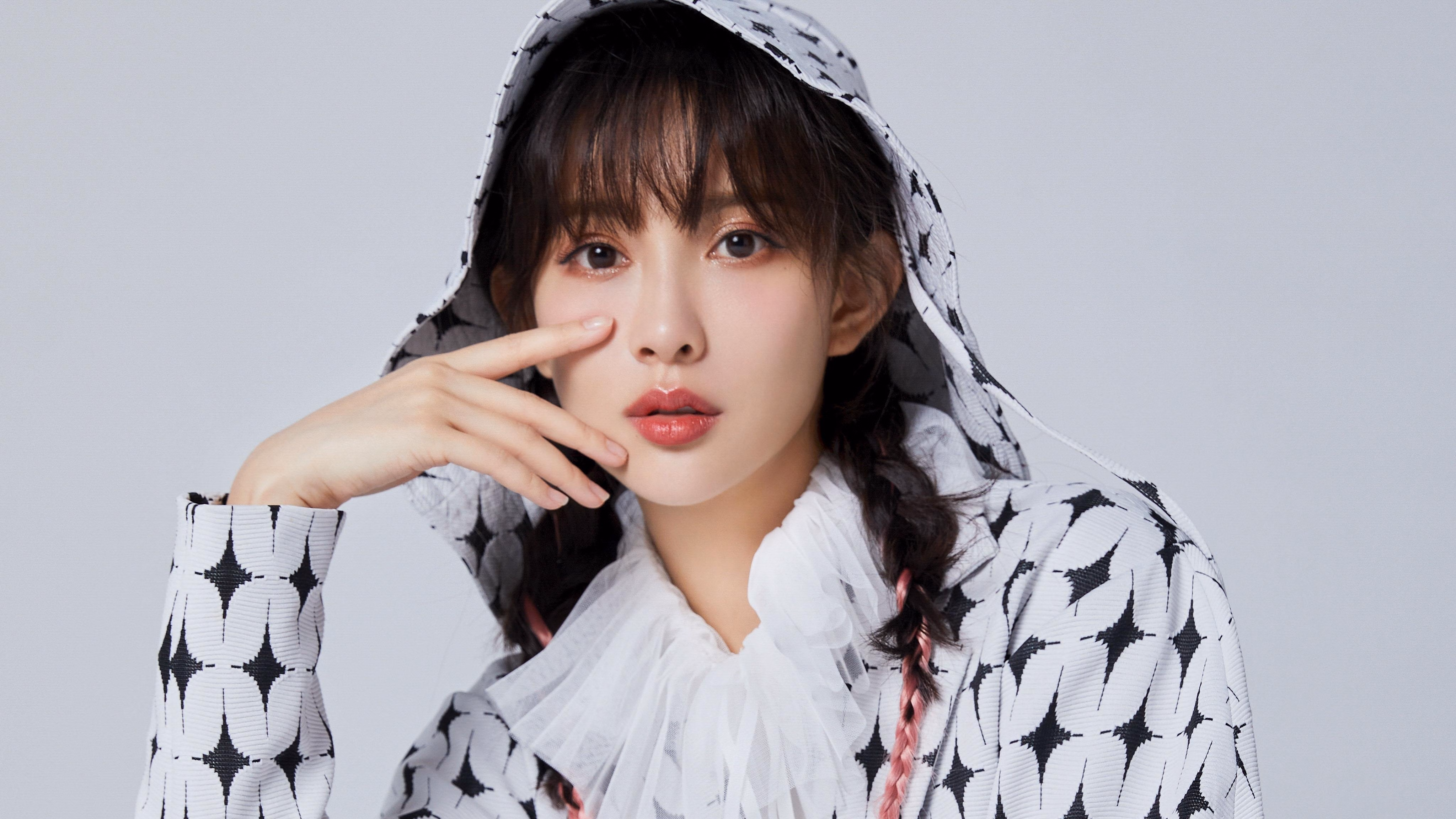 绿茵双响炮，几内亚闪电战击溃厄瓜多尔，恩佐德甲争冠夜主宰赛场