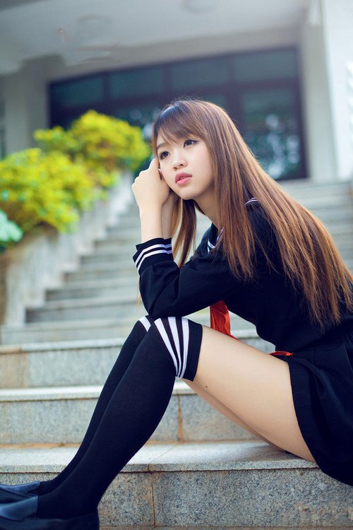 开云体育入口-布克末节主宰比赛，76人全面压制掘金展现冠军相