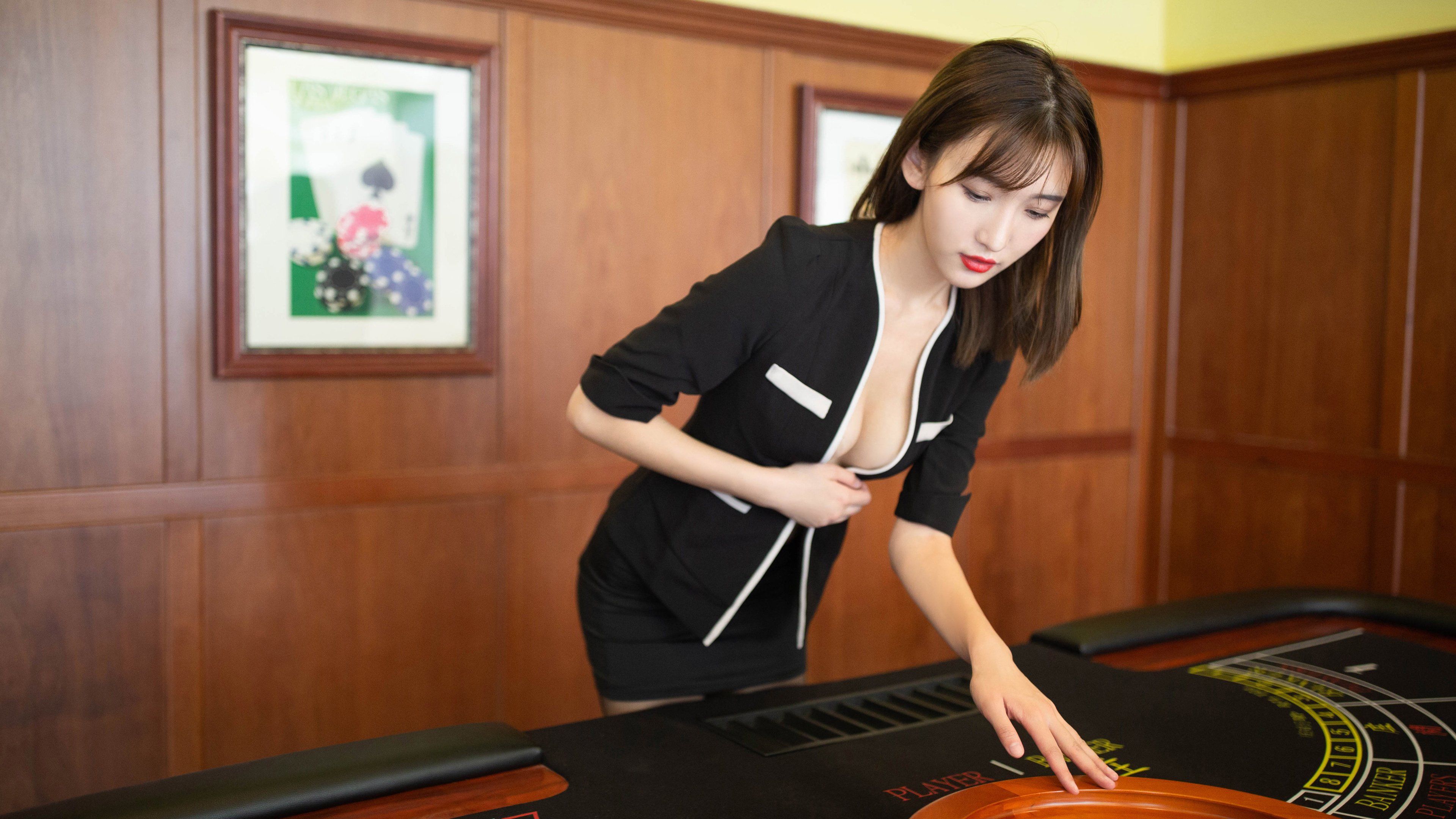 福克斯如西甲德比巨星般接管比赛，国王力克灰熊展统治力