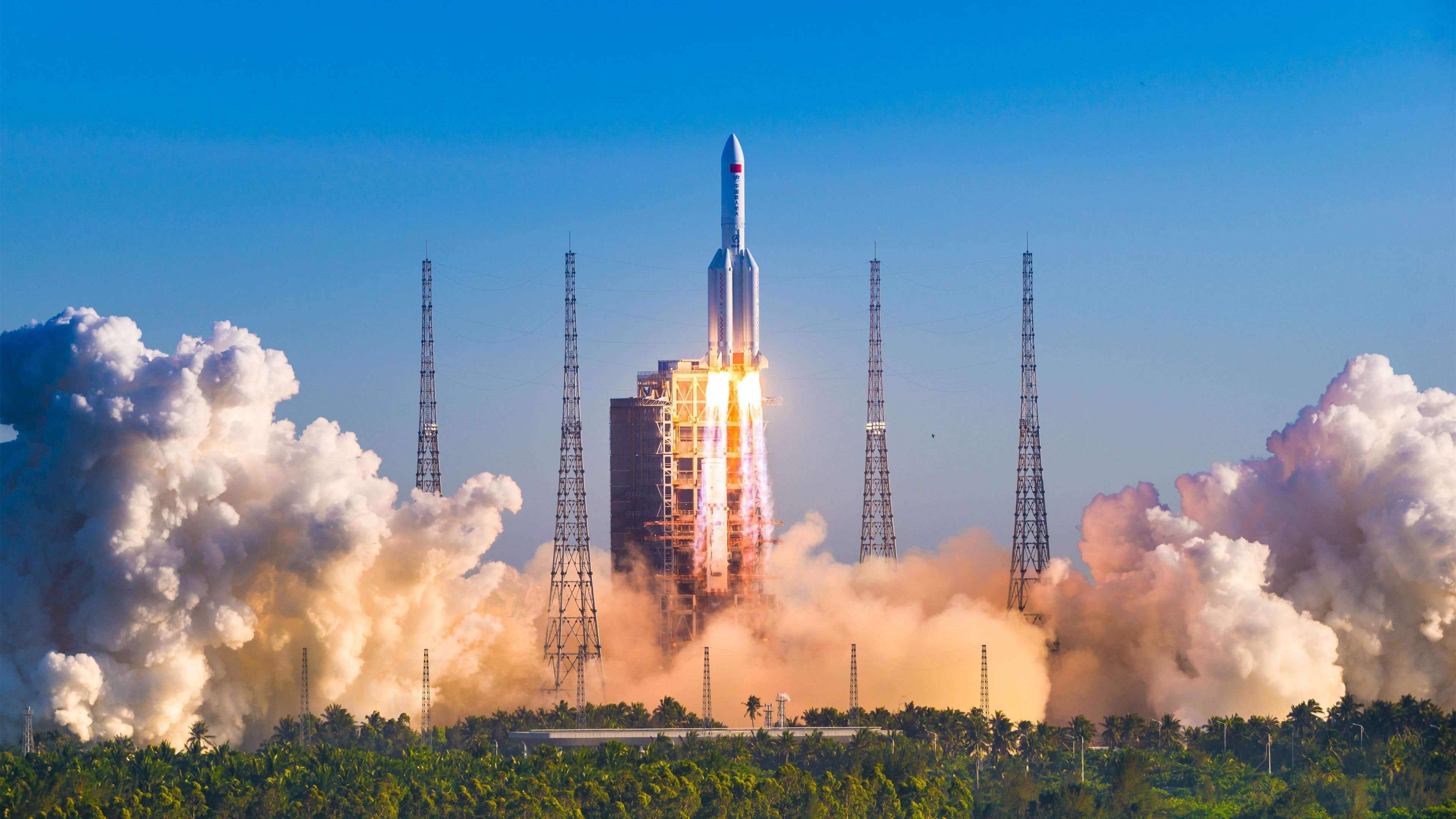 开云下载-夜幕下的王者，本泽马一锤定音，皇马关键战告捷